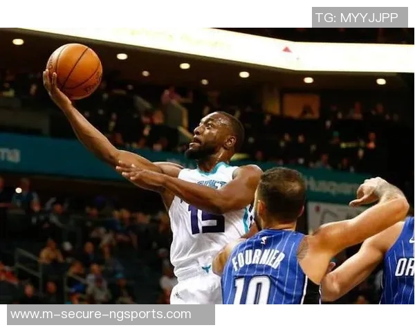 贾雷斯沃克的崛起与未来展望：篮球新星的成长之路